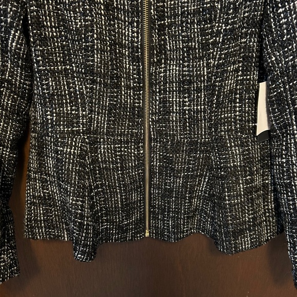 Isaac Mizrahi Women’s Black Tweed Jacket Blazer Size 10 - Picture 7 of 7